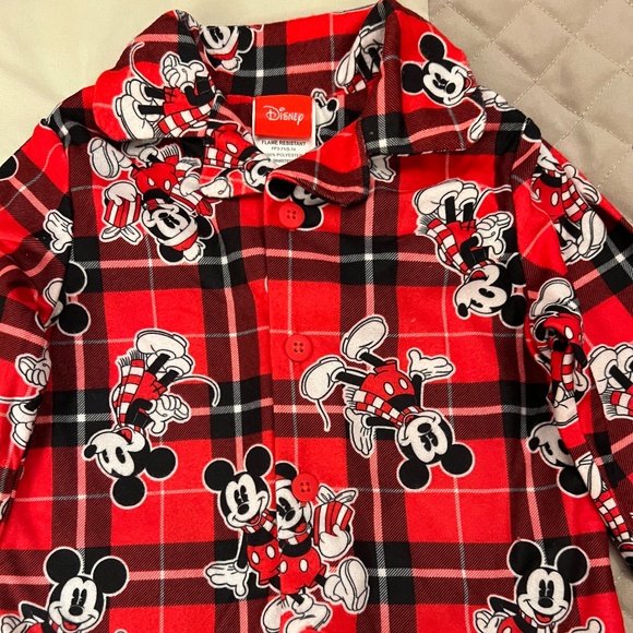 NWT Mickey Mouse Christmas Pajamas - Size 2T - Picture 5 of 5